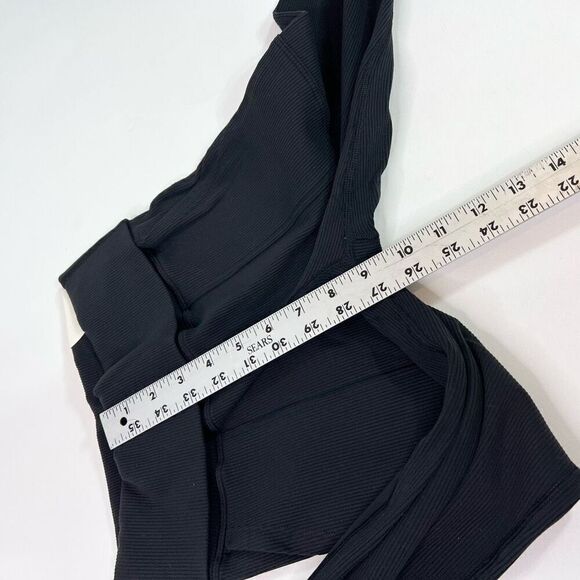 Offline by Aerie Legging Womens Medium Black Real Me High Crossover Flare new - Picture 5 of 11